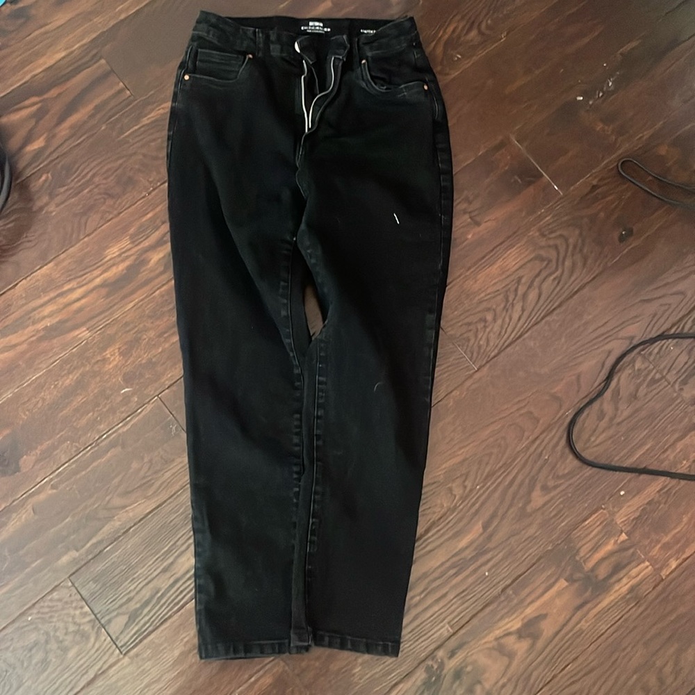 Black Cotton on jeans